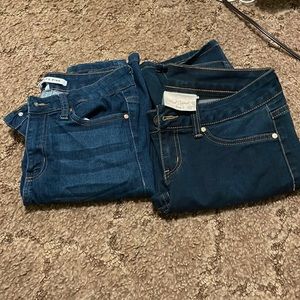 Celebrity pink jeans size 7 red camel size 7 if bought together 25?